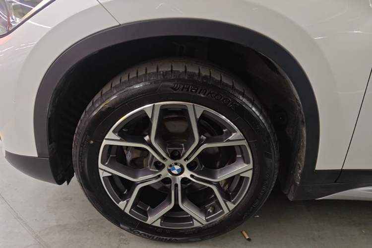 Used BMW X1 2020 sDrive20Li Premium Edition Left Front Wheel Hub