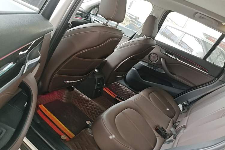 Used BMW X1 2020 xDrive25Li Luxury Edition Left Rear Seat