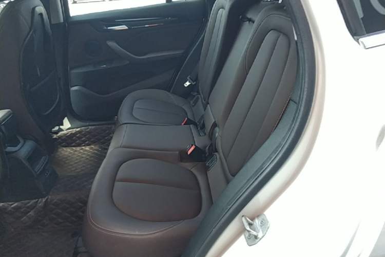 Used BMW X1 2020 sDrive20Li Fashion Model Left Rear Seat