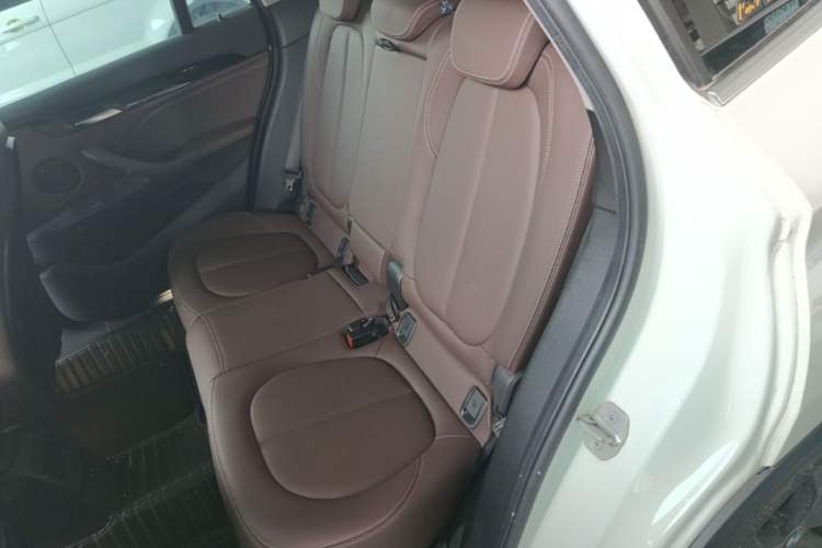 Used BMW X1 2020 sDrive20Li Fashion Model Left Rear Seat