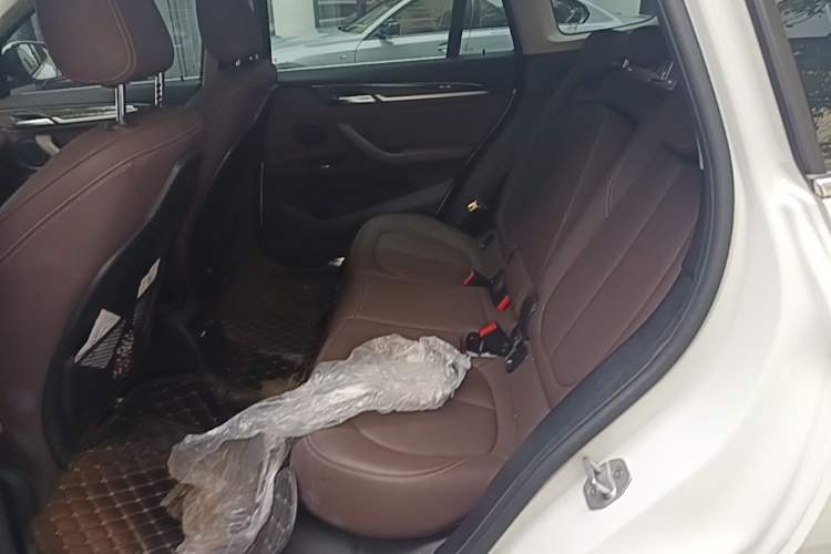 Used BMW X1 2020 xDrive25Li Luxury Edition Left Rear Seat