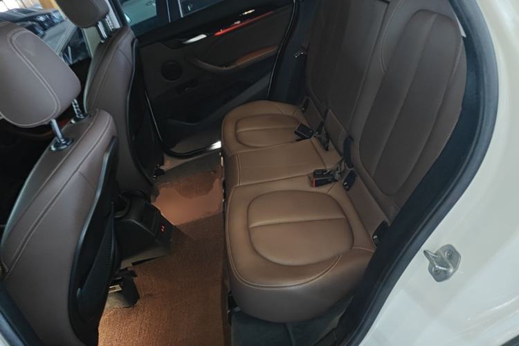 Used BMW X1 2020 sDrive20Li Fashion Model Left Rear Seat