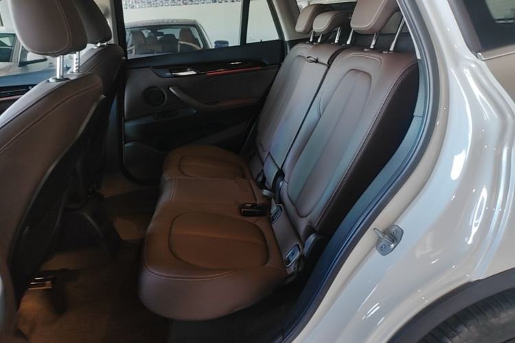 Used BMW X1 2020 sDrive20Li Fashion Model Left Rear Seat