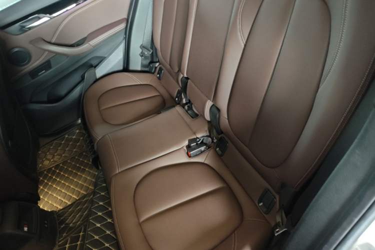 Used BMW X1 2020 sDrive20Li Fashion Model Left Rear Seat