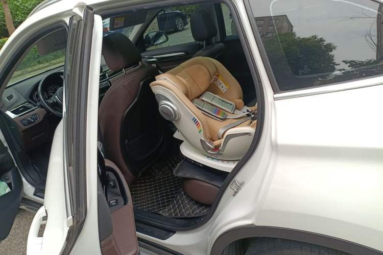 Used BMW X1 2020 sDrive20Li Premium Edition Left Rear Seat