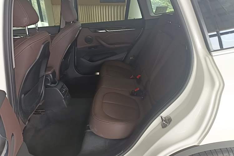 Used BMW X1 2020 xDrive25Li Luxury Edition Left Rear Seat