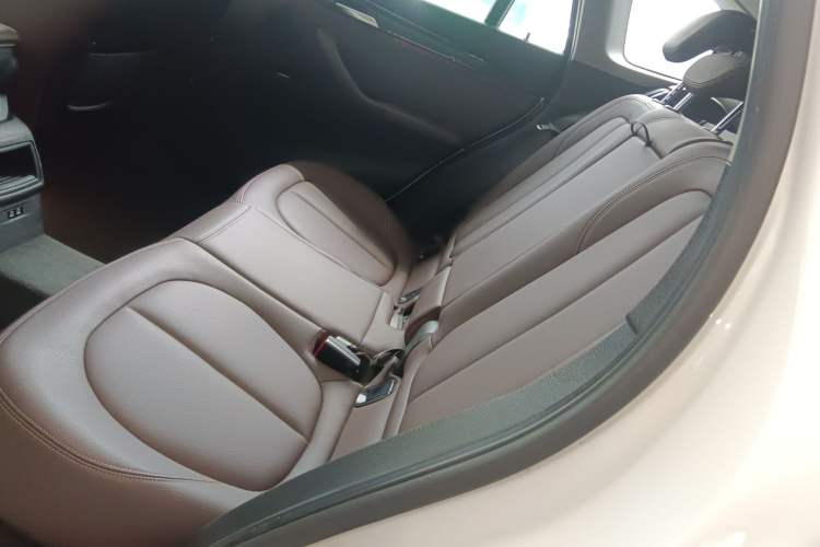 Used BMW X1 2020 sDrive20Li Fashion Model Left Rear Seat