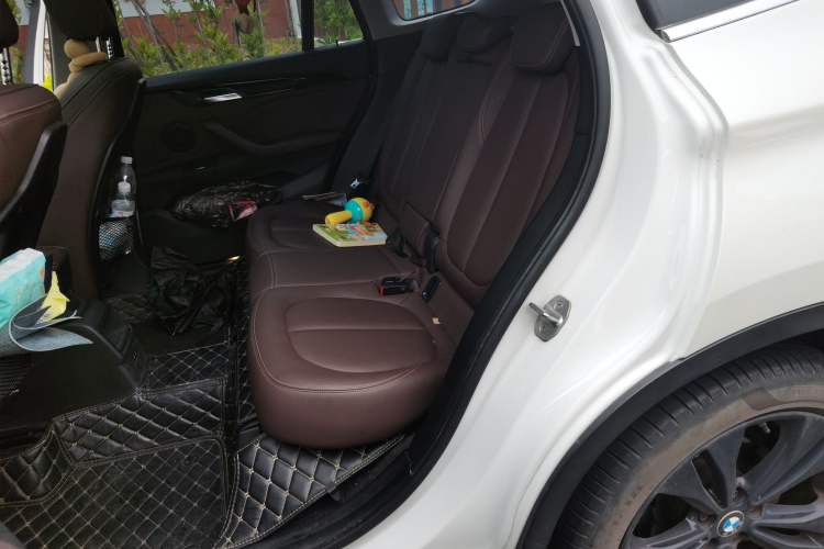 Used BMW X1 2020 sDrive20Li Fashion Model Left Rear Seat
