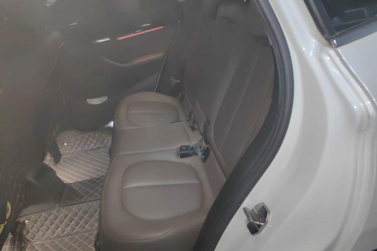 Used BMW X1 2020 sDrive20Li Fashion Model Left Rear Seat