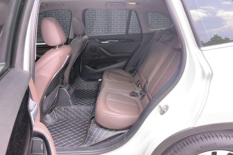 Used BMW X1 2020 sDrive20Li Fashion Model Left Rear Seat