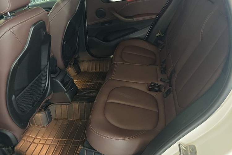 Used BMW X1 2020 sDrive20Li Fashion Model Left Rear Seat