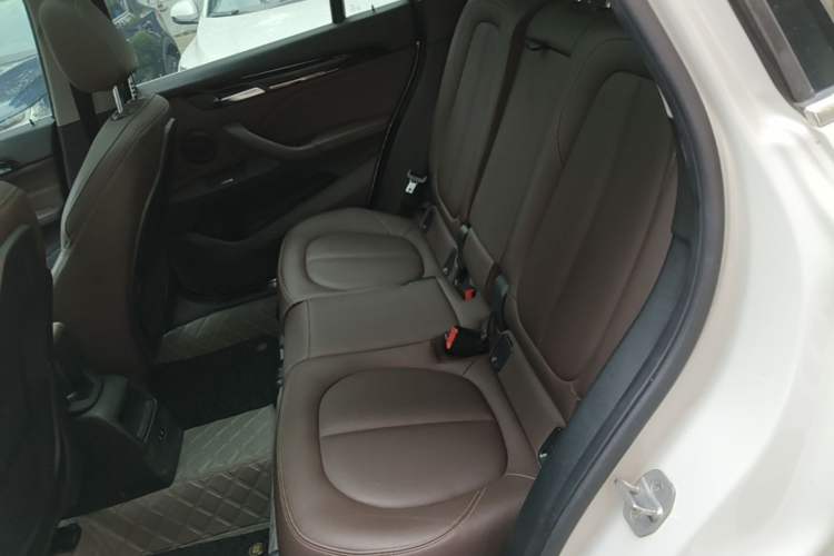 Used BMW X1 2020 sDrive20Li Fashion Model Left Rear Seat