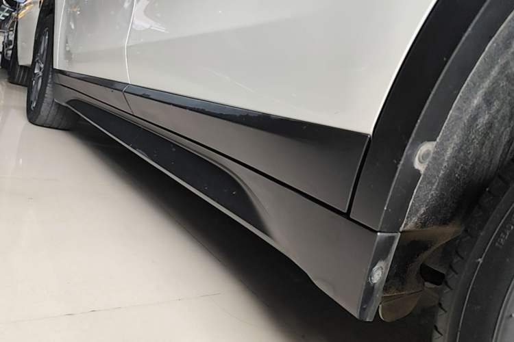 Used BMW X1 2020 sDrive25Li Leading Model Left Side Sill