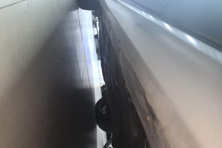 Used BMW X1 2020 xDrive25Li Luxury Edition Left Side Sill
