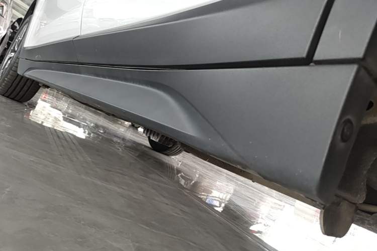 Used BMW X1 2020 sDrive25Li Leading Model Left Side Sill