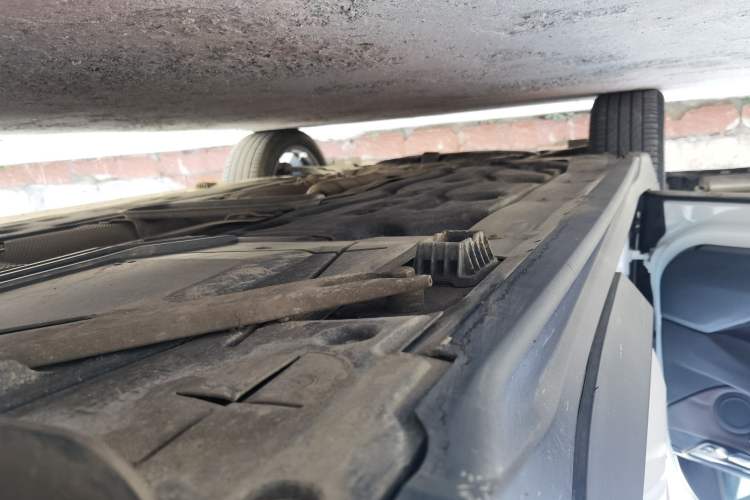 Used BMW X1 2020 sDrive25Li Leading Model Left Side Sill