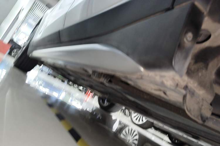Used BMW X1 2020 xDrive25Li Luxury Edition Left Side Sill