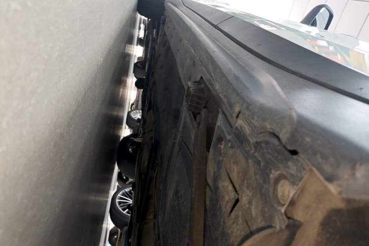 Used BMW X1 2020 sDrive25Li Leading Model Left Side Sill