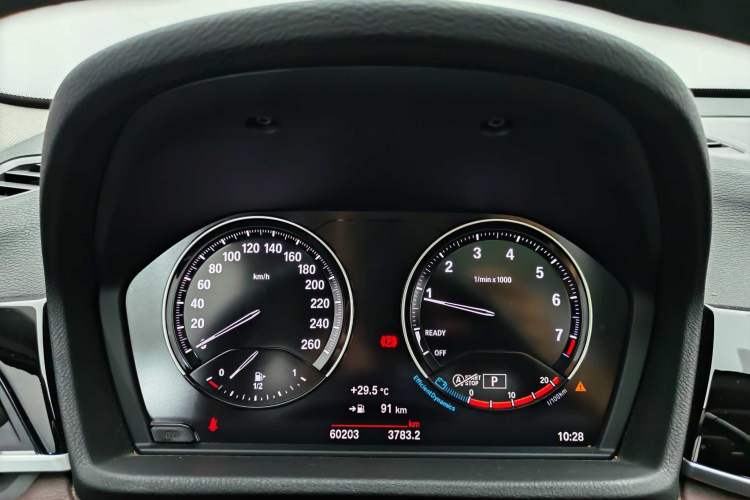 Used BMW X1 2020 sDrive25Li Leading Model Odometer Close Up