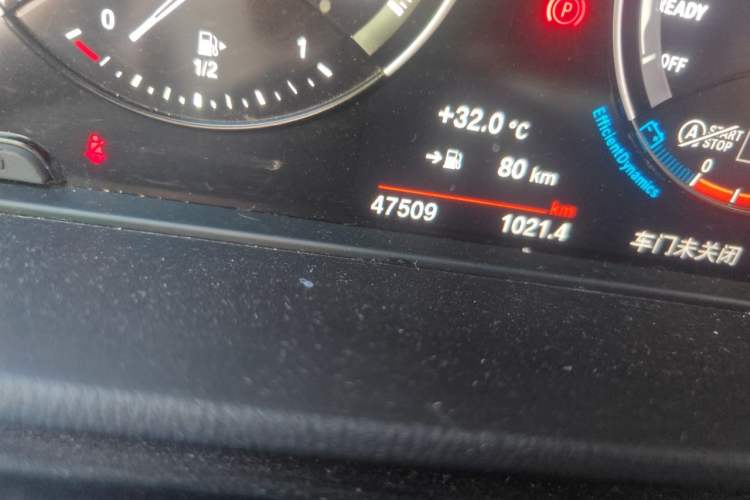Used BMW X1 2020 sDrive20Li Premium Edition Odometer Close Up