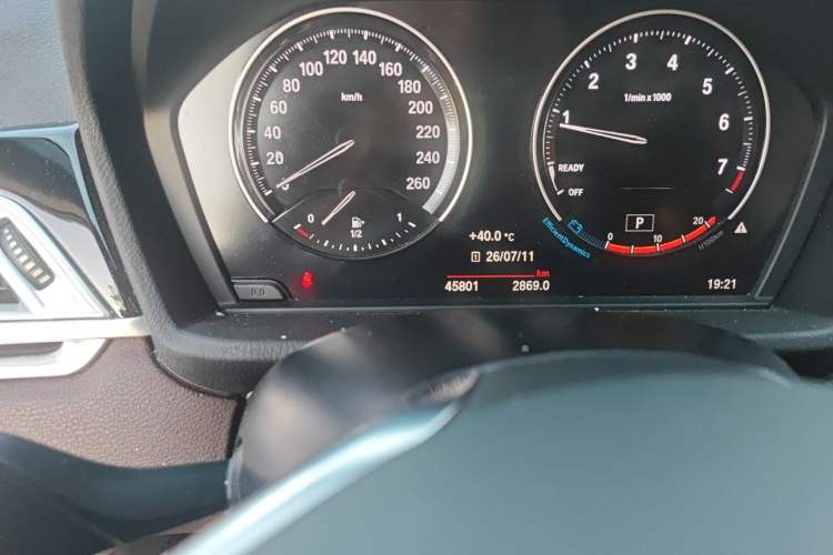 Used BMW X1 2020 sDrive25Li Leading Model Odometer Close Up
