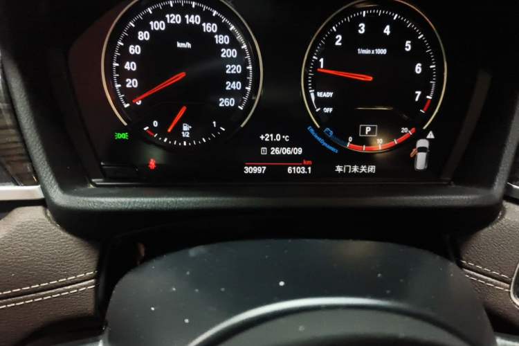 Used BMW X1 2020 xDrive25Li Luxury Edition Odometer Close Up