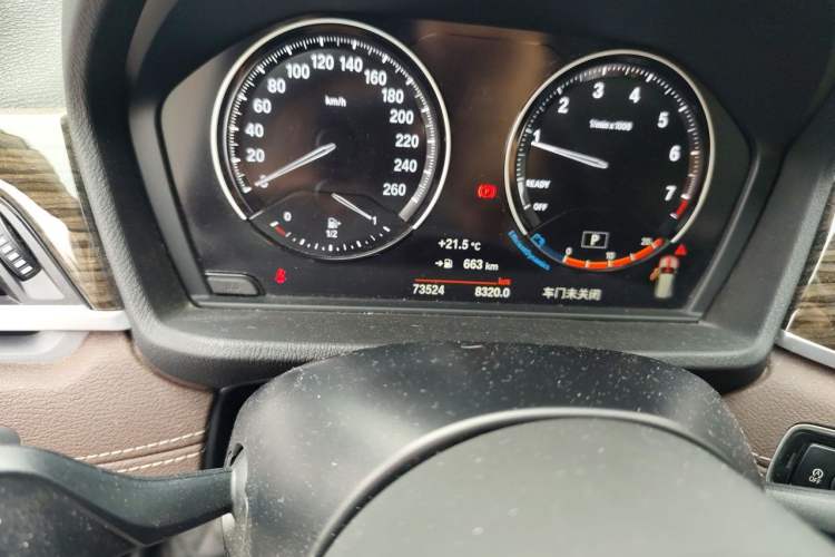 Used BMW X1 2020 xDrive25Li Luxury Edition Odometer Close Up
