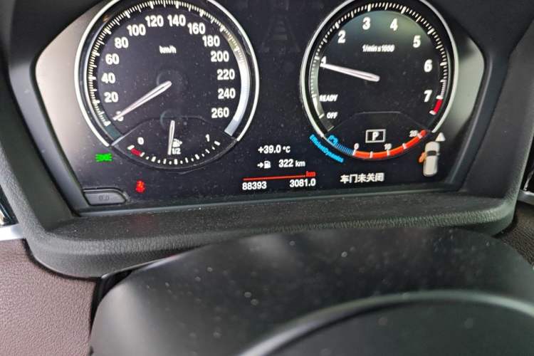 Used BMW X1 2020 sDrive20Li Premium Edition Odometer Close Up