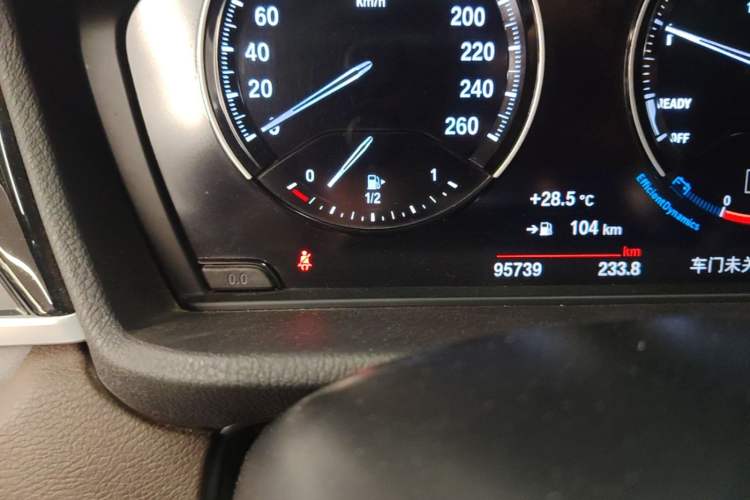 Used BMW X1 2020 sDrive20Li Premium Edition Odometer Close Up