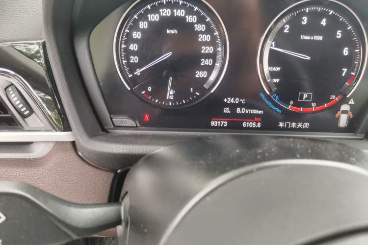 Used BMW X1 2020 sDrive20Li Premium Edition Odometer Close Up