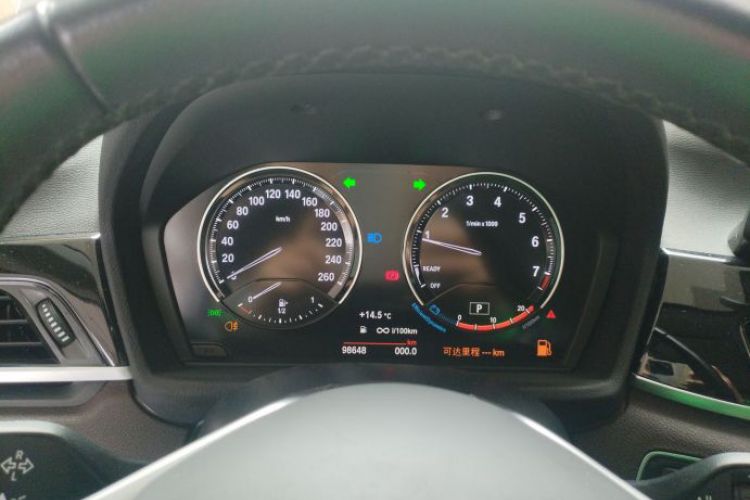 Used BMW X1 2020 sDrive25Li Leading Model Odometer Close Up