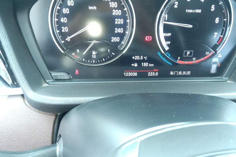 Used BMW X1 2020 sDrive25Li Leading Model Odometer Close Up