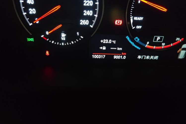 Used BMW X1 2020 sDrive20Li Premium Edition Odometer Close Up