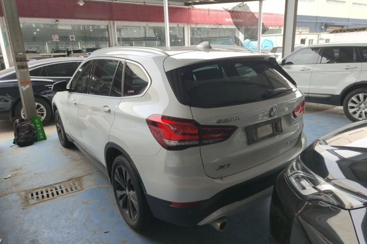 Used BMW X1 2020 sDrive20Li Fashion Model Rear Left 45 Deg