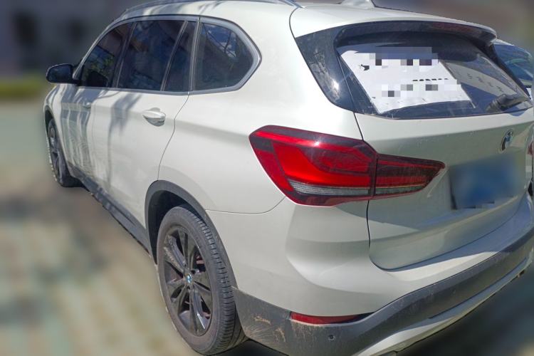 Used BMW X1 2020 sDrive20Li Fashion Model Rear Left 45 Deg