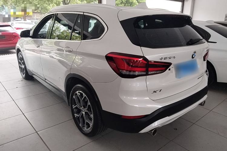Used BMW X1 2020 sDrive25Li Leading Model Rear Left 45 Deg