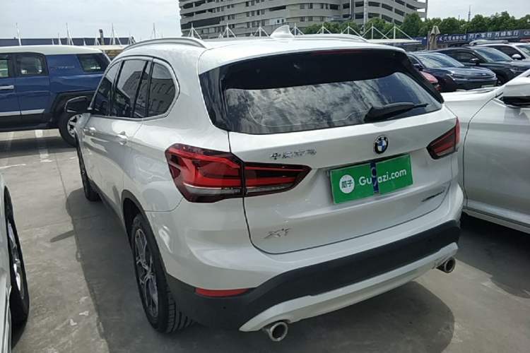 Used BMW X1 2020 sDrive25Li Leading Model Rear Left 45 Deg