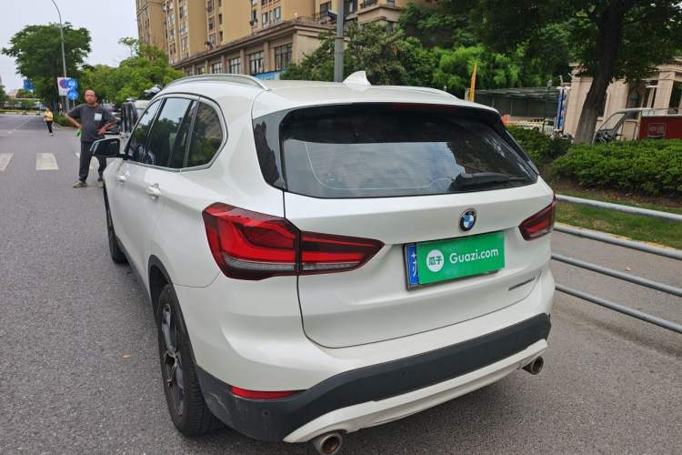Used BMW X1 2020 sDrive25Li Leading Model Rear Left 45 Deg
