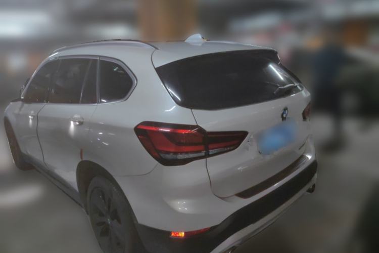 Used BMW X1 2020 sDrive20Li Fashion Model Rear Left 45 Deg