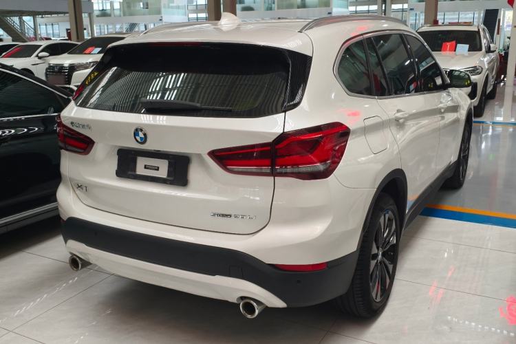 Used BMW X1 2020 sDrive20Li Fashion Model Rear Right 45 Deg