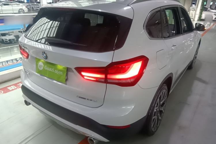 Used BMW X1 2020 xDrive25Li Luxury Edition Rear Right 45 Deg