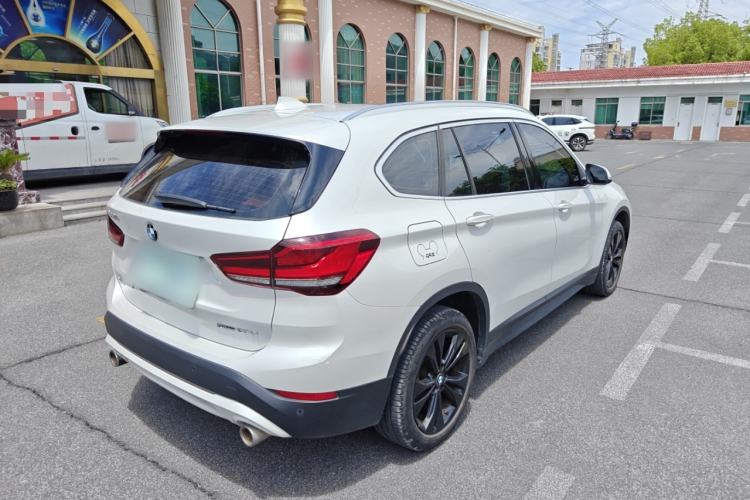 Used BMW X1 2020 sDrive20Li Fashion Model Rear Right 45 Deg