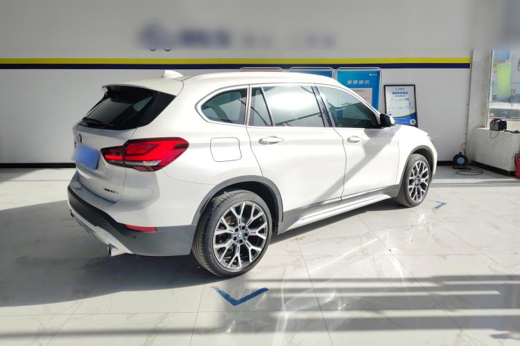 Used BMW X1 2020 xDrive25Li Luxury Edition Rear Right 45 Deg