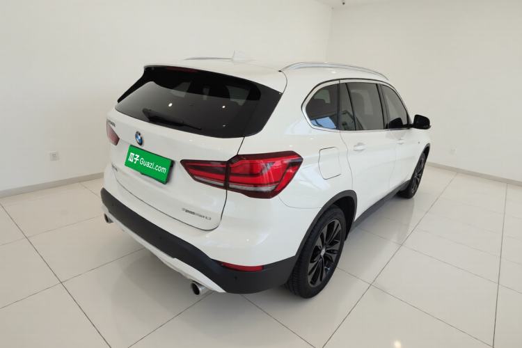 Used BMW X1 2020 sDrive20Li Fashion Model Rear Right 45 Deg