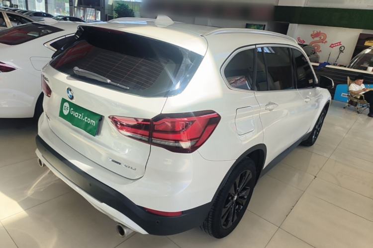 Used BMW X1 2020 sDrive20Li Fashion Model Rear Right 45 Deg