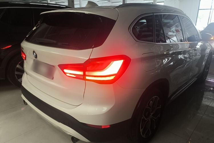Used BMW X1 2020 sDrive20Li Premium Edition Rear Right 45 Deg
