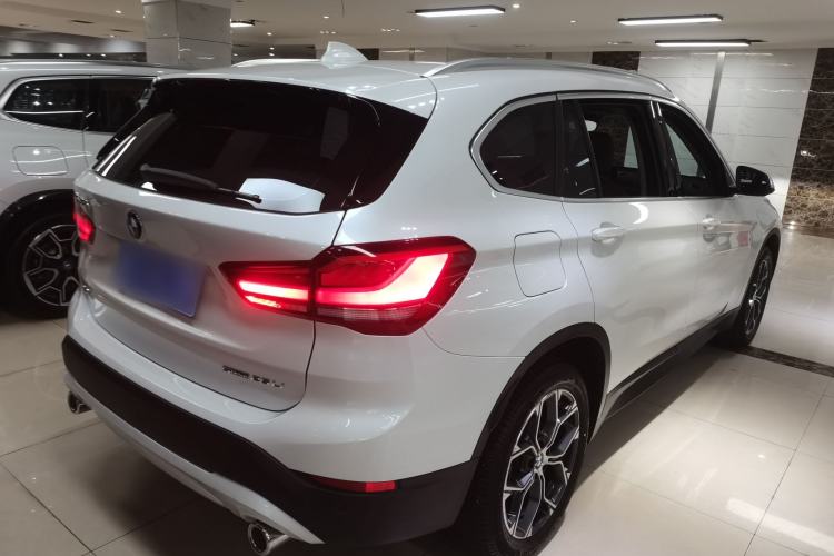 Used BMW X1 2020 sDrive25Li Leading Model Rear Right 45 Deg