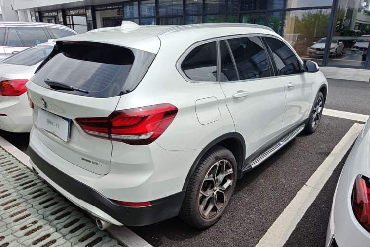 Used BMW X1 2020 sDrive25Li Leading Model Rear Right 45 Deg