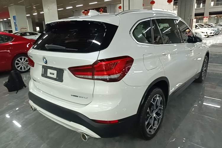 Used BMW X1 2020 sDrive25Li Leading Model Rear Right 45 Deg