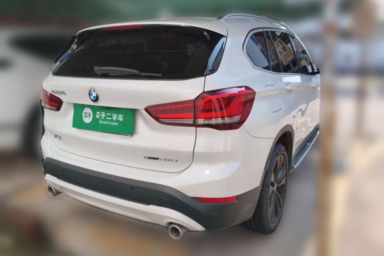 Used BMW X1 2020 sDrive20Li Fashion Model Rear Right 45 Deg